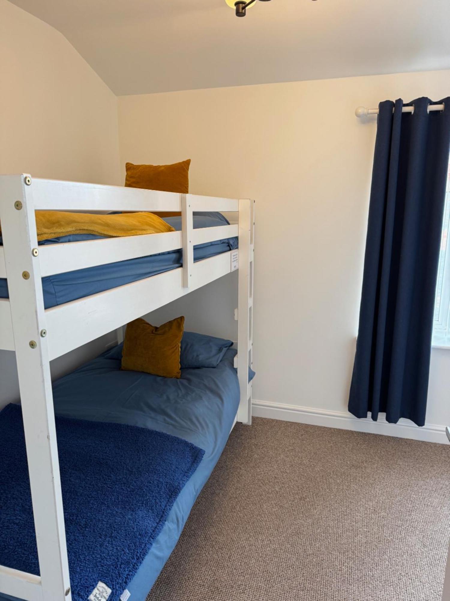 Valletta House Holiday Apartments สเกคเนส ภายนอก รูปภาพ