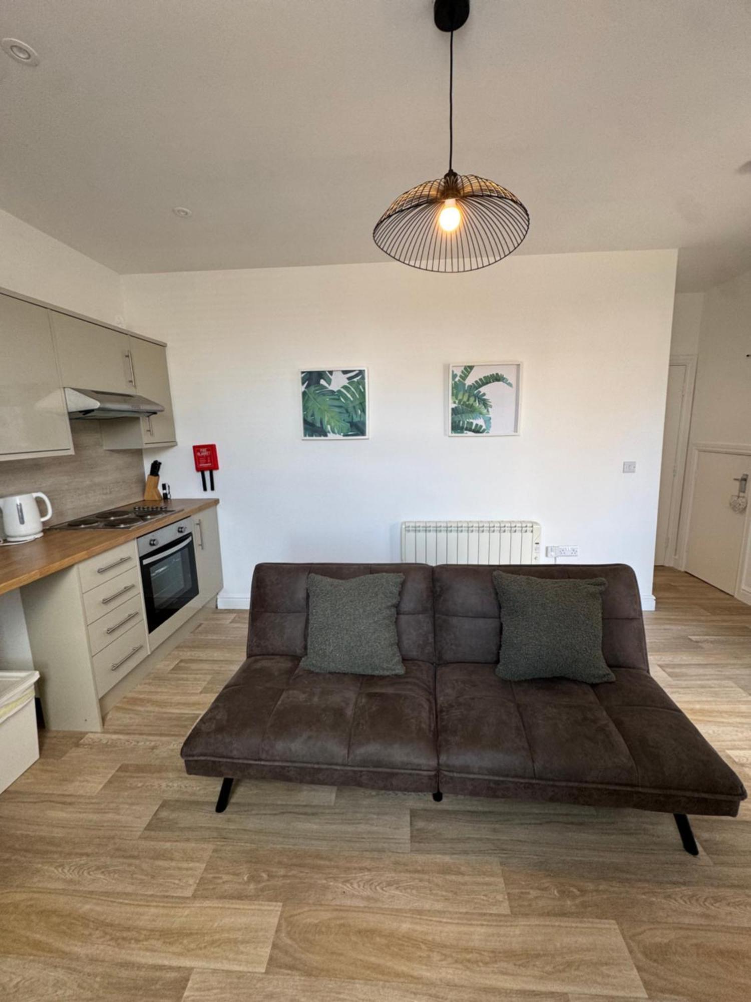 Valletta House Holiday Apartments สเกคเนส ภายนอก รูปภาพ